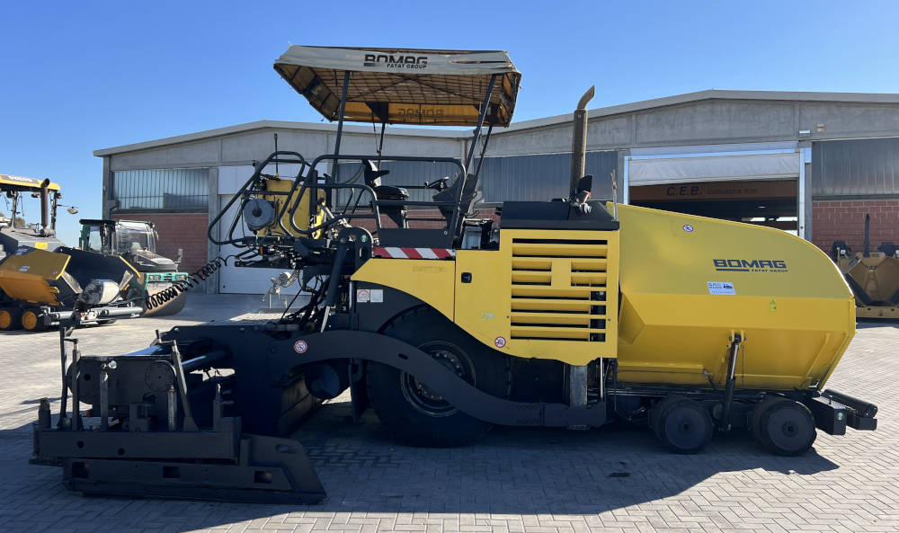 Usato 2009 Bomag BF 691P