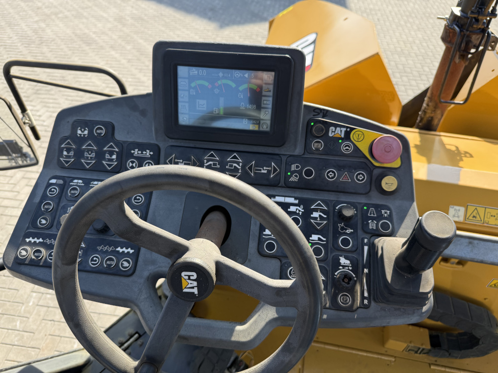 Usato 2018 Caterpillar AP 300F