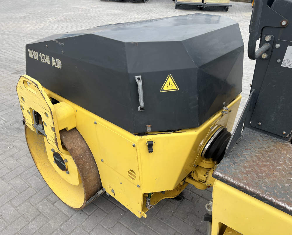 Usato 2002 Bomag BW 138 AD