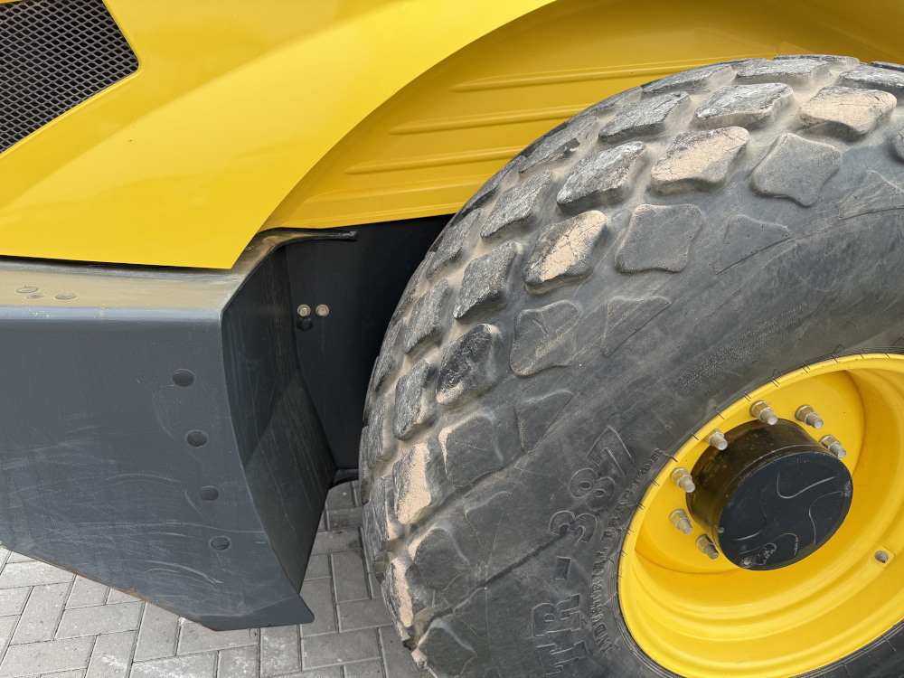 Usato 2021 Bomag BW 216 DH-5