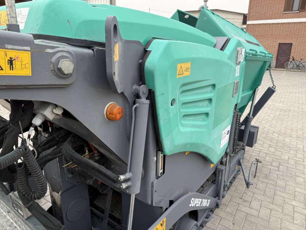Usato 2019 Vogele Super 700-3i