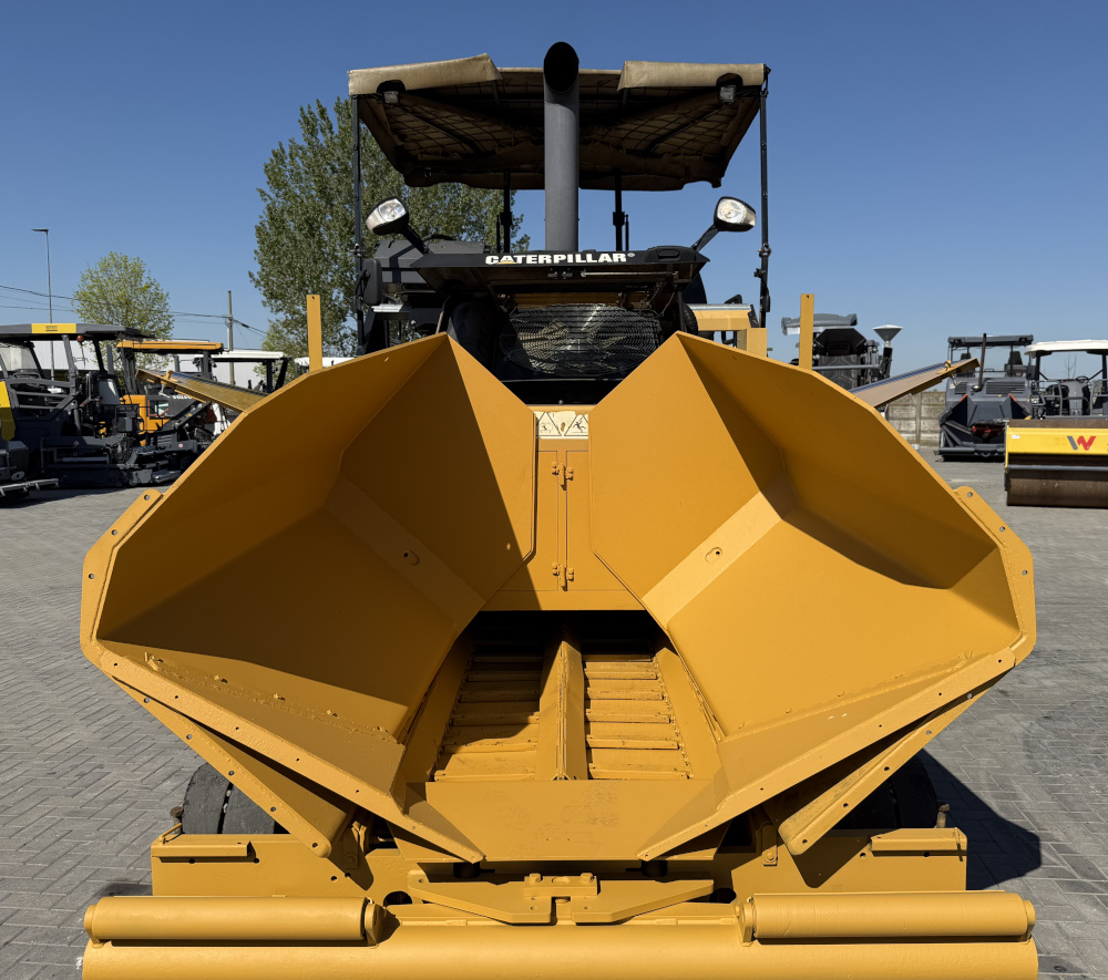 Usato 2010 Caterpillar AP 600D