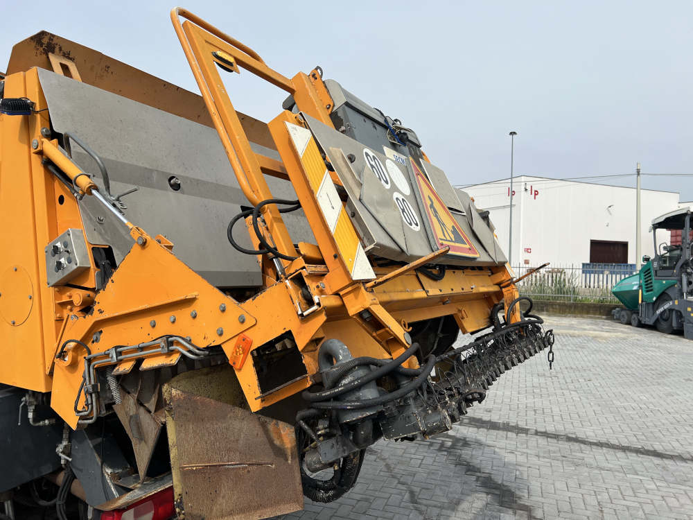 Usato 2012 Daf / Secmair CF 85.460 / Secmair Chipsealer BCG 500