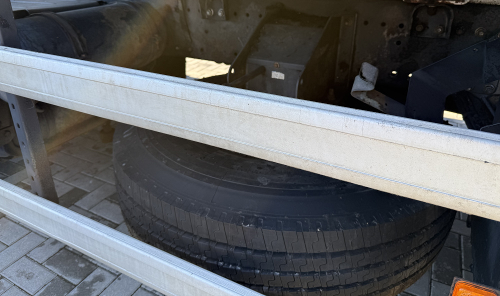 Usato 2005 Renault / Rincheval Premium 320 Dci / EPA