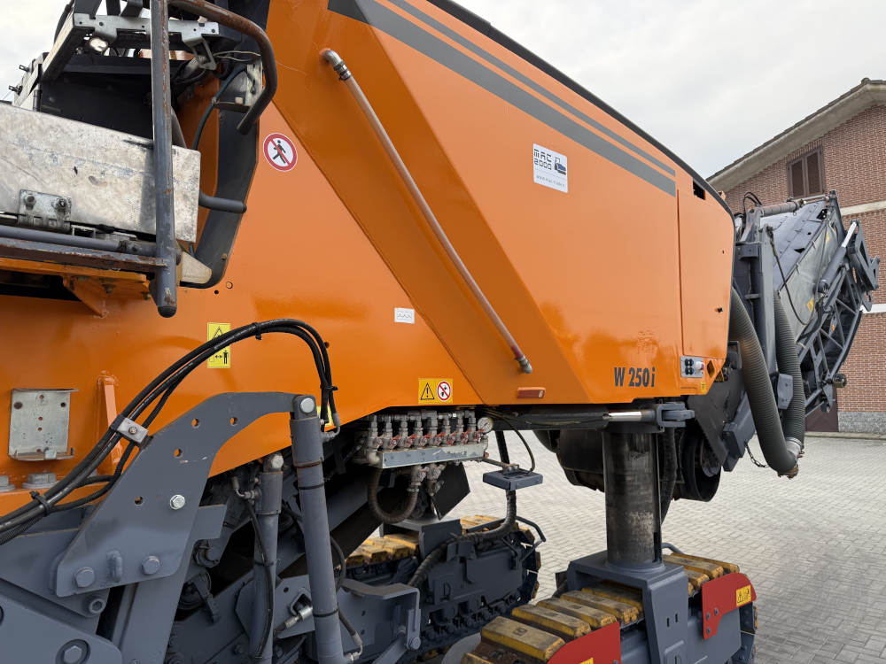 Usato 2015 Wirtgen W 250i
