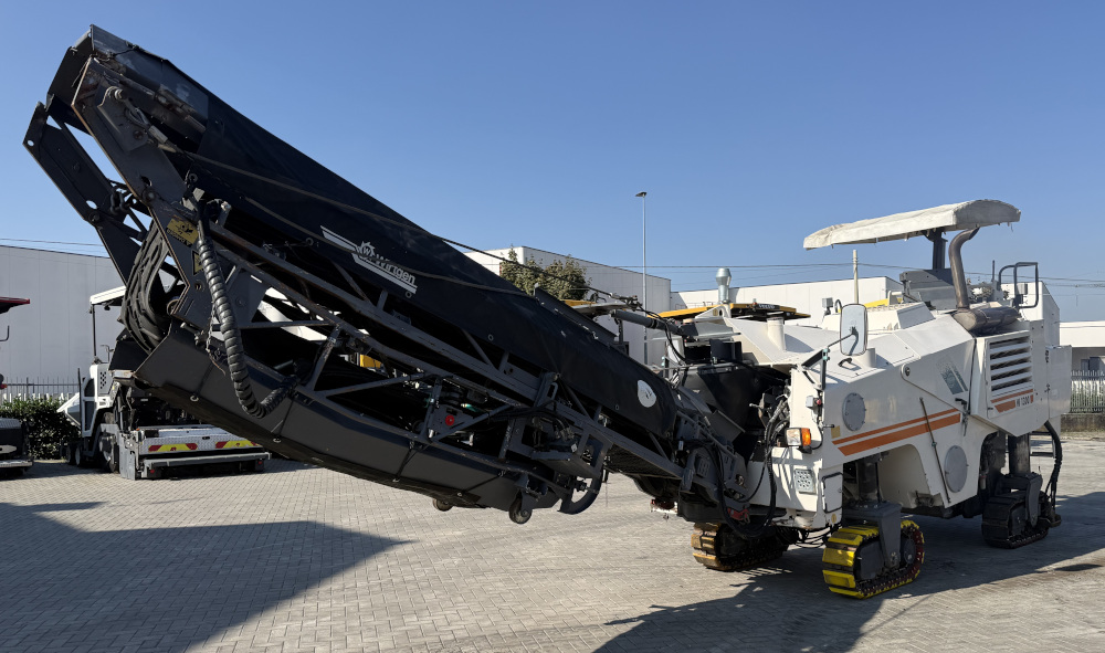 Usato 2003 Wirtgen W 1300F