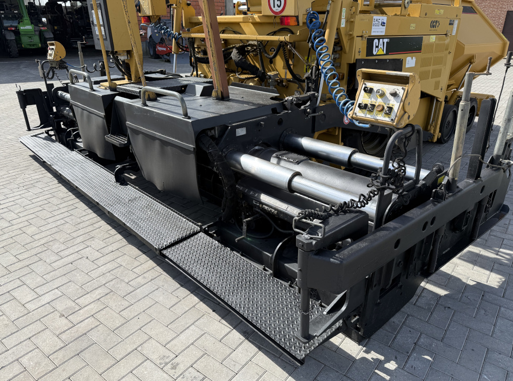 Usato 2007 Caterpillar AP 600