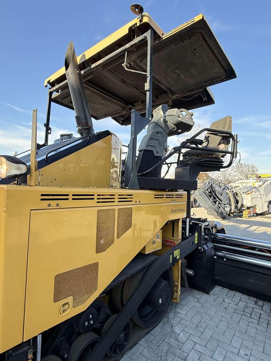 Usato 2017 Caterpillar AP 655F