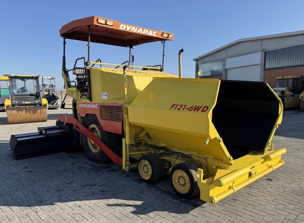 Usato 2003 Dynapac F 121 6W