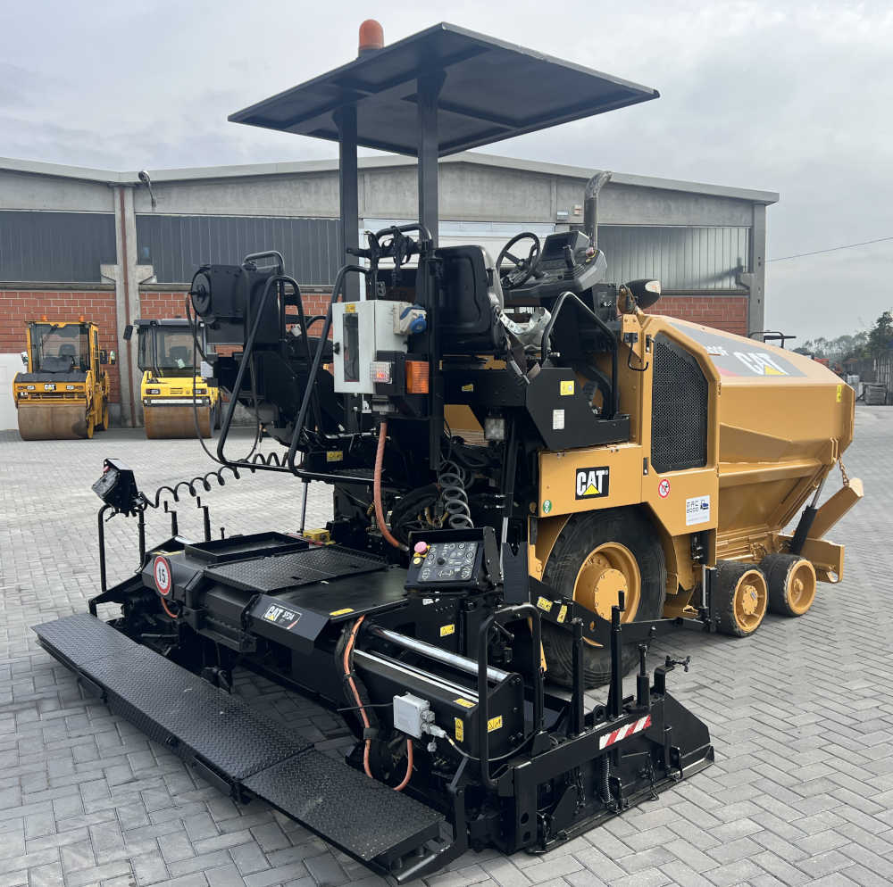 Usato 2018 Caterpillar AP 300F