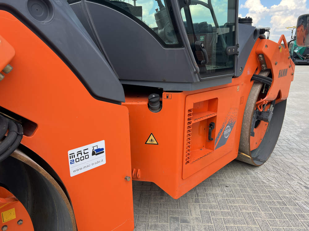 Usato 2010 Hamm HD+ 120 VV