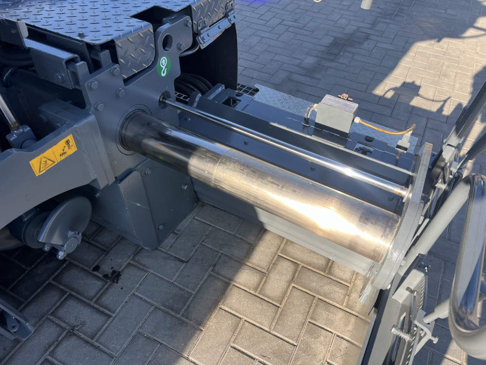 Usato 2018 Vogele S 1303-3i