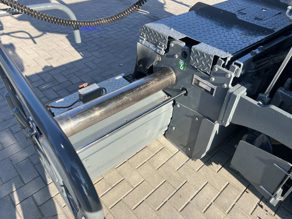 Usato 2018 Vogele S 1303-3i