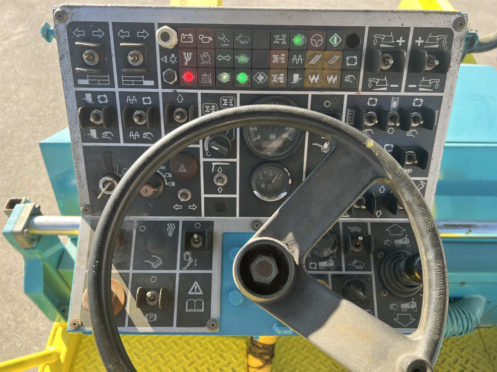 Usato 2011 Ammann AFW 350G -28A-