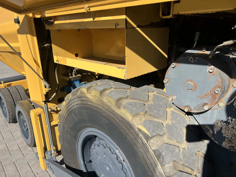 Usato 1999 Bitelli BB 680