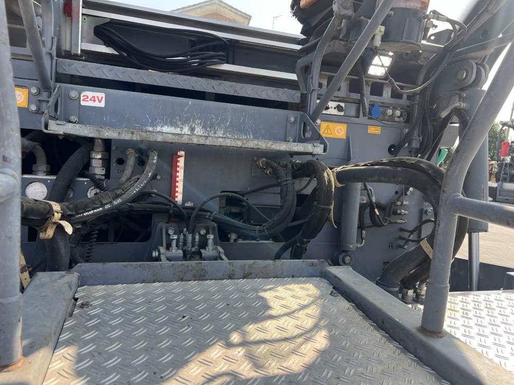 Usato 2013 Vogele S 1803-3i