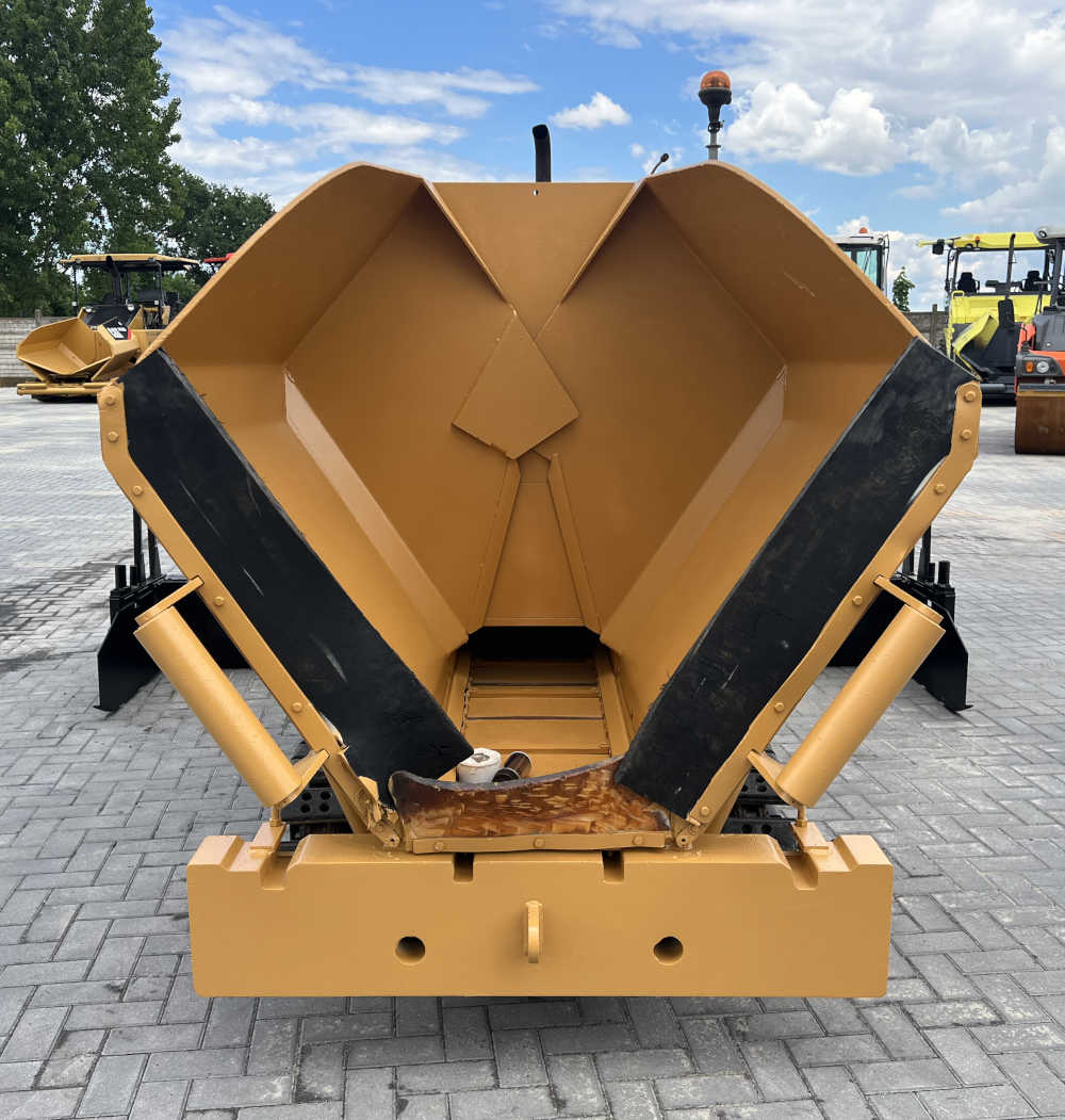Usato 2017 Caterpillar AP 255E