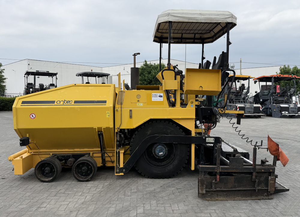 Usato 2011 Ammann AFW 350G -28A-