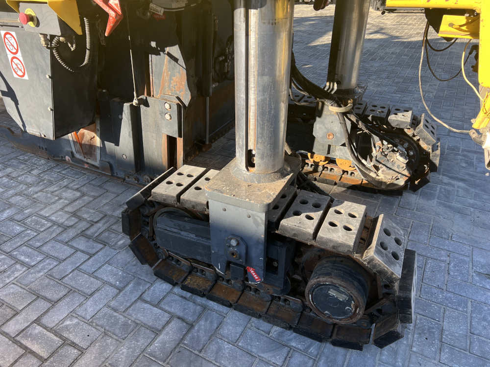 Usato 2009 Bomag BM 1300/30