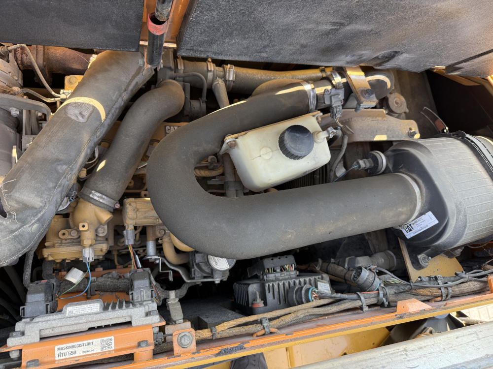 Usato 2018 Caterpillar AP 300F