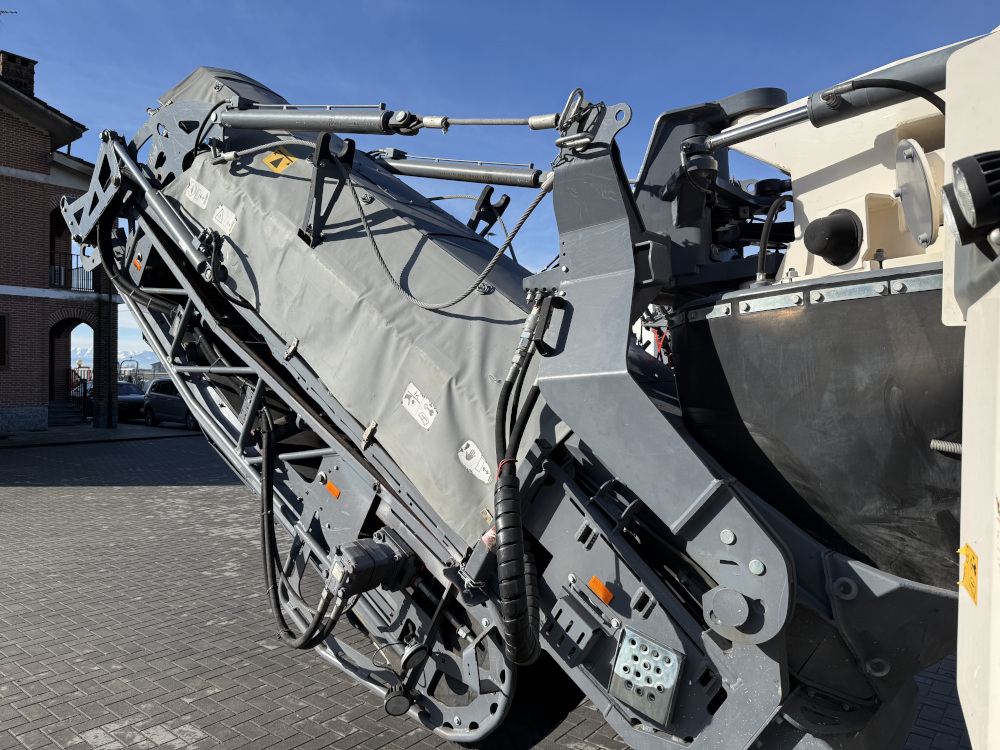 Usato 2017 Wirtgen W 130 CFi