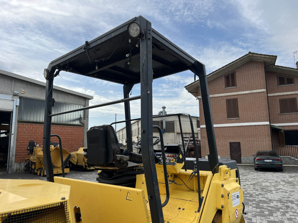 Usato 2004 Bomag BW 141 AD-2