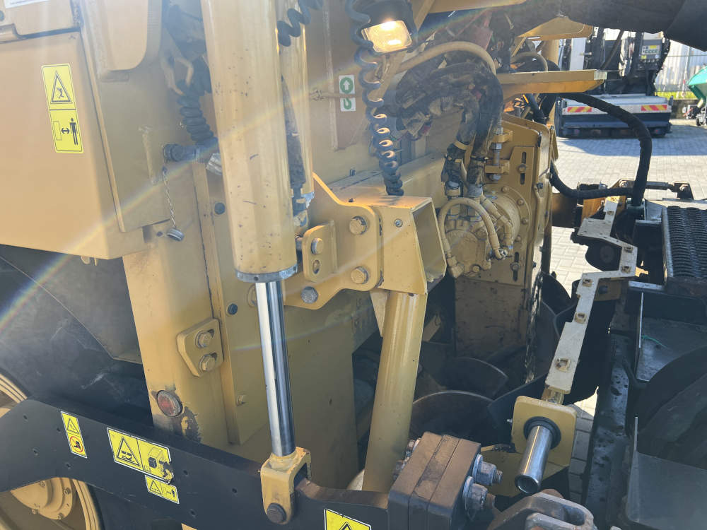 Usato 2014 Caterpillar AP 500E