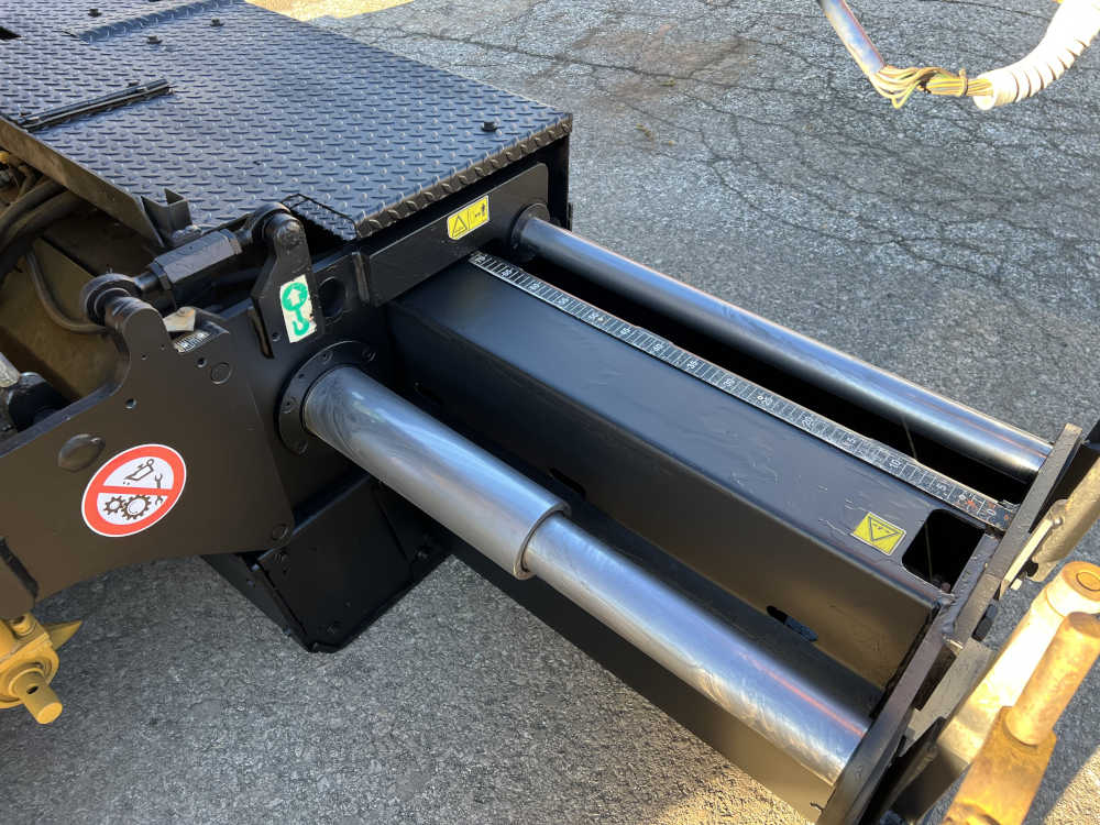 Usato 2008 Caterpillar AP 300 -146-