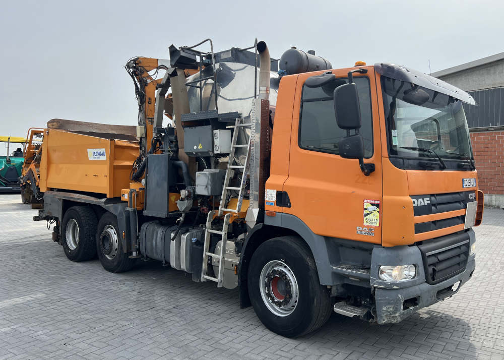 Usato 2012 Daf / Secmair CF 85.460 / Secmair Chipsealer BCG 500