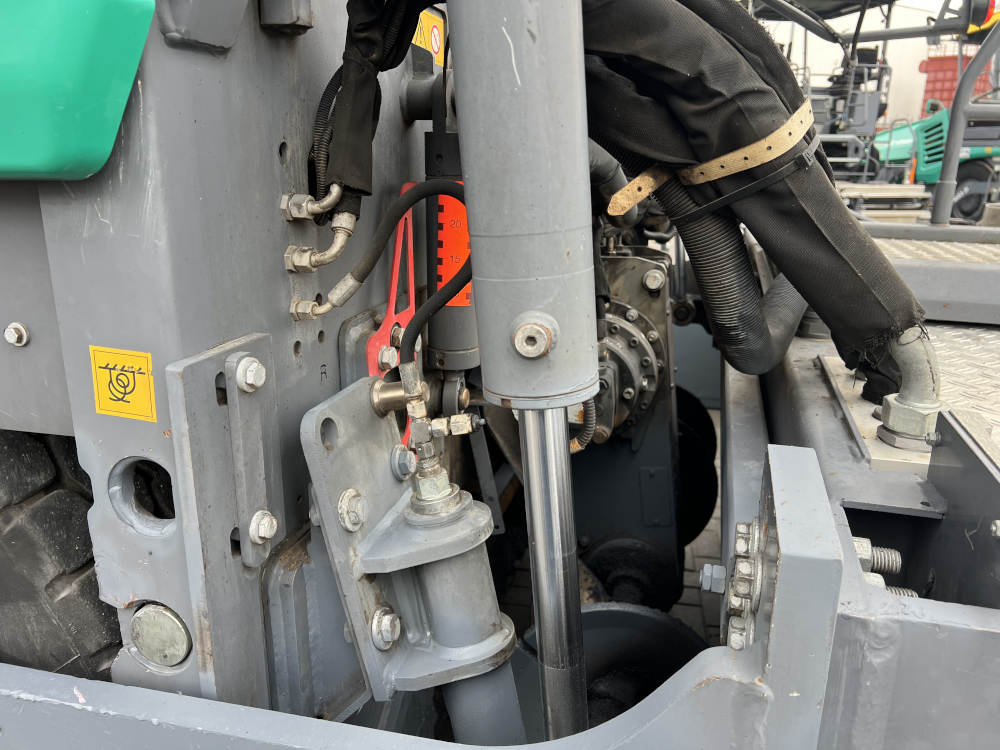 Usato 2017 Vogele S 1603-3i