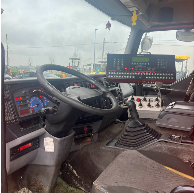 Usato 2002 Renaul / Rincheval Premium 370 Dci / EPA