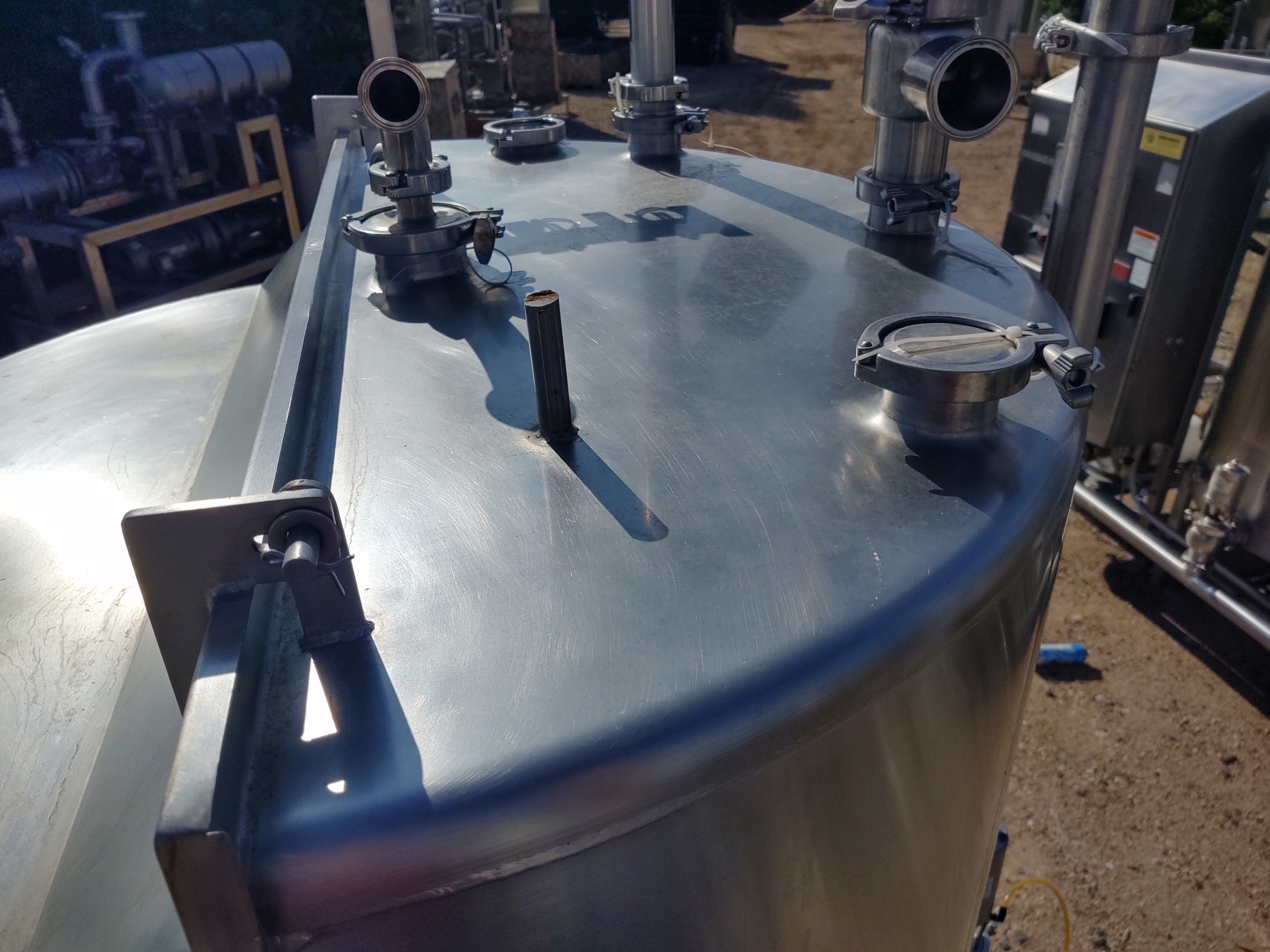 Used 275 GALLON PMO LEGAL BALANCE TANK