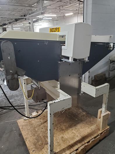 Used Safeline Metal detector 11"x 4"