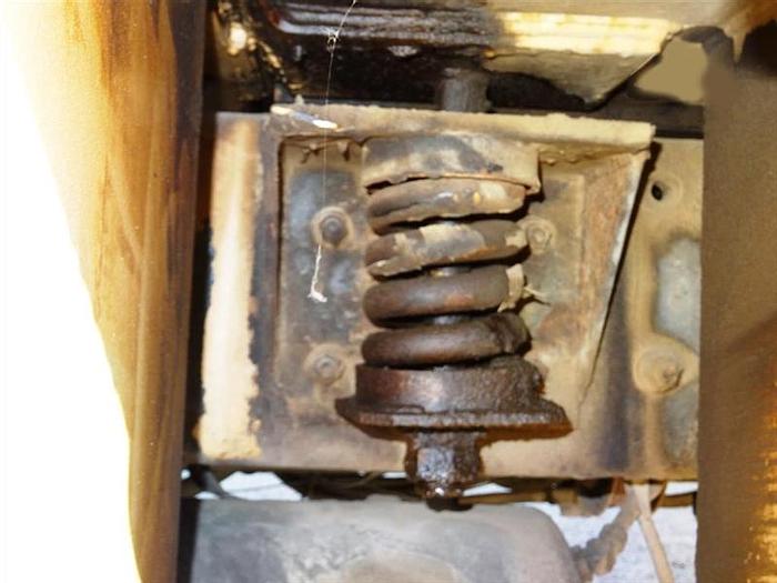 Used 1988 Mack RD688S Water Truck