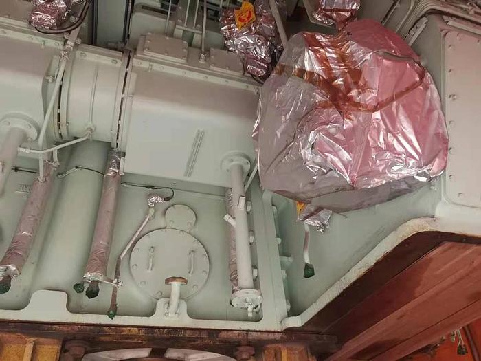 Hyundai-MAN B&W 6L70MC unused marine engines x 2 units built year 2007