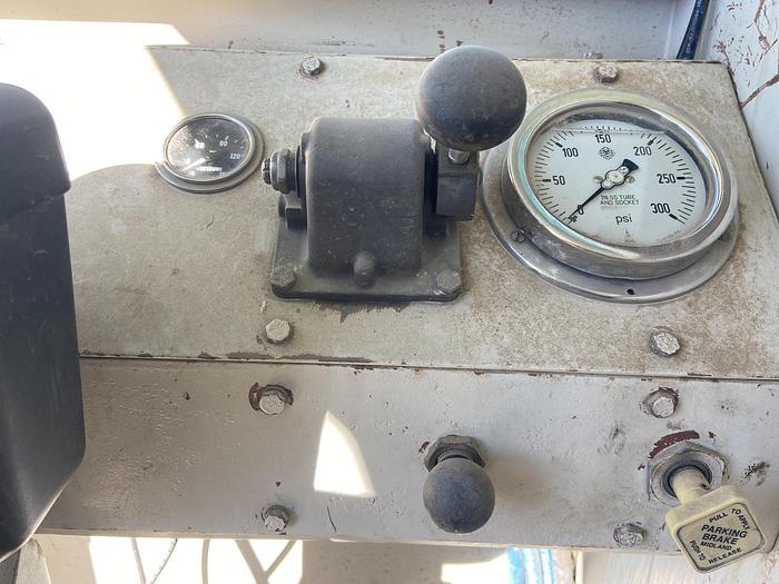 Used 1967 Wilson Ideco H44 Drilling Rig