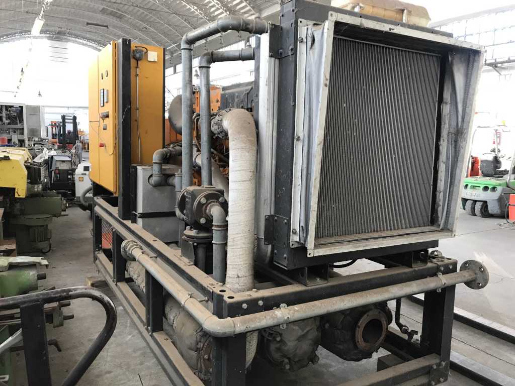 Usato 2007 Co-generatore di corrente in bioenergia da 150 Kw.