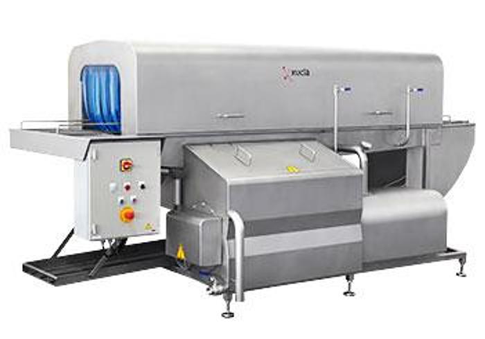 Xuclá Model M32Z Tote and Bin Tunnel Washer
