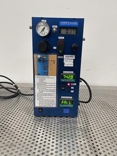 Used J-Kem Scientific Vacuum and Nitrogen Controller/ Regulator Temperature Monitor