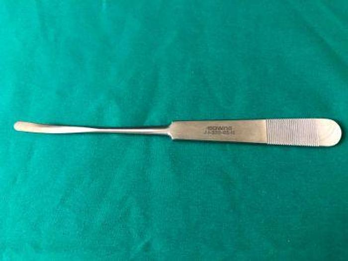 Used Elevator Periosteal Adson Curved AESCULAP JJ-320-05-H