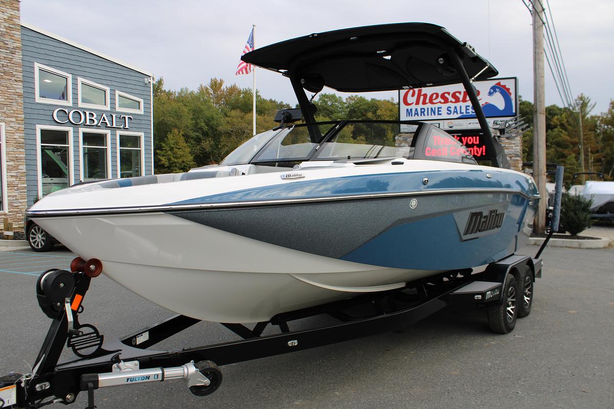Used 2023 Malibu 23 LSV