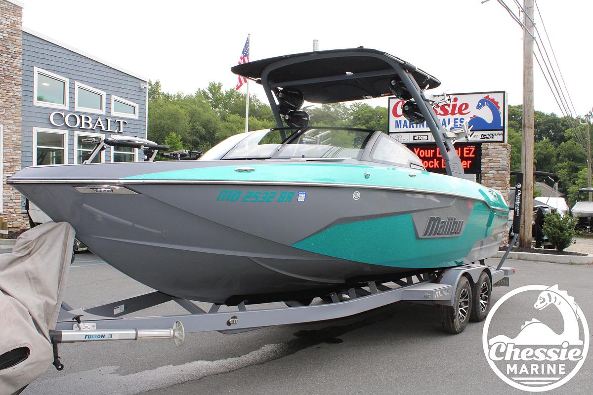 Used 2020 Malibu Wakesetter 25 LSV