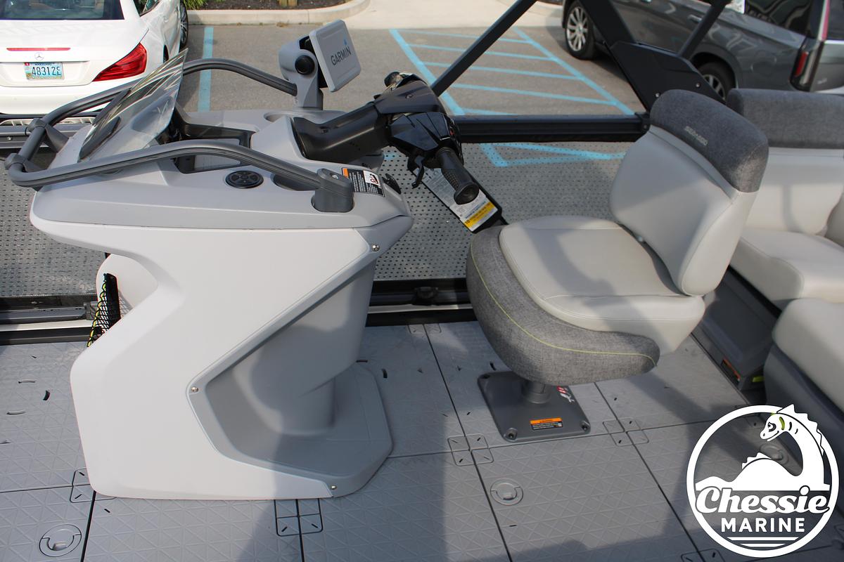 Used 2023 Sea-Doo Switch Sport 21