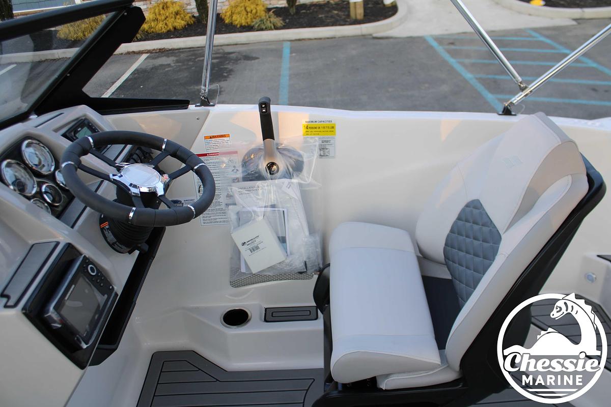 2026 Starcraft SVX 210 DC OB