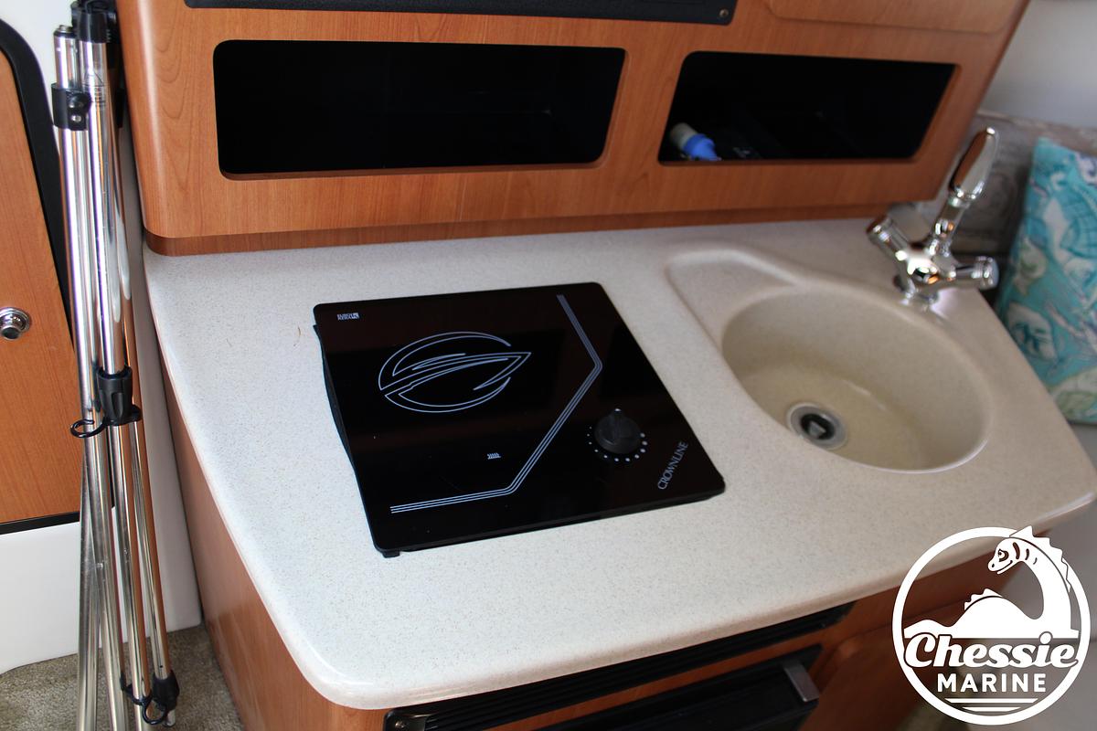 Used 2006 Crownline 250