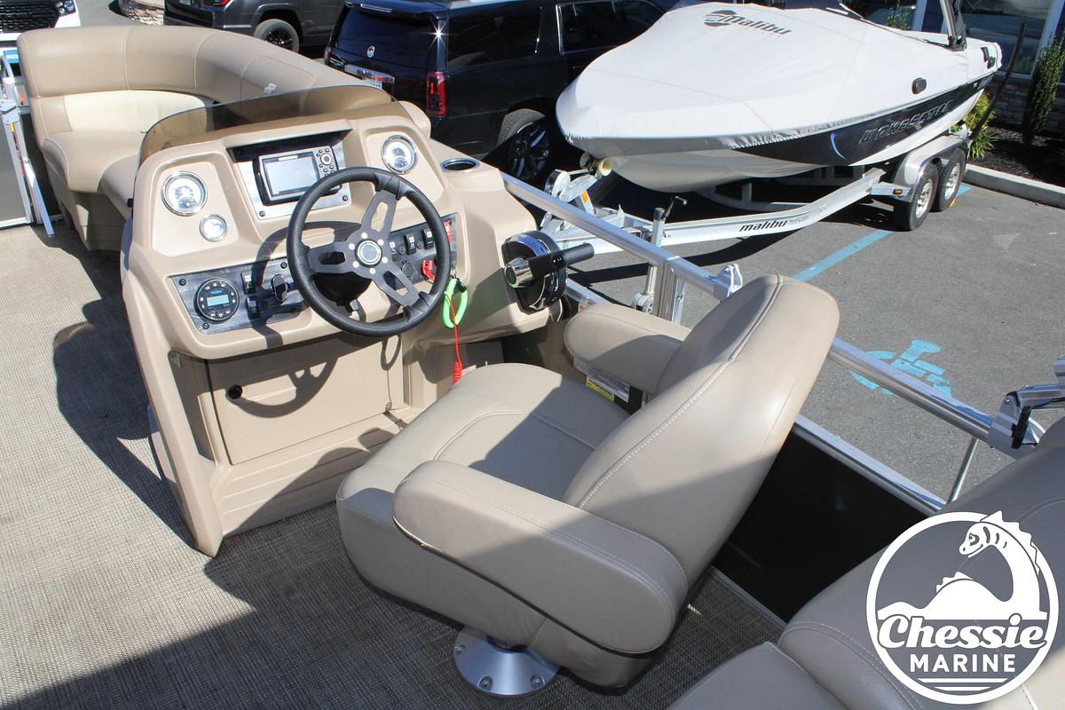 Used 2023 Starcraft Pontoon LX 22 R