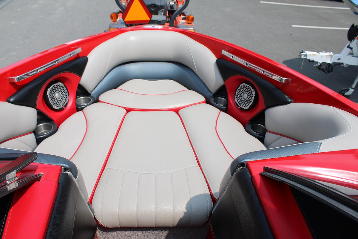 Used 2014 Malibu 247 LSV