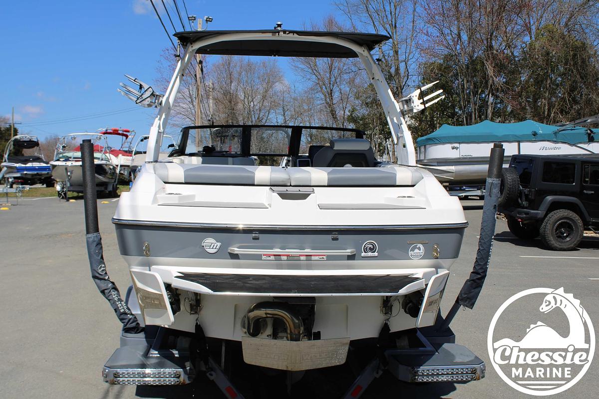 Used 2020 Malibu Wakesetter 21 MLX