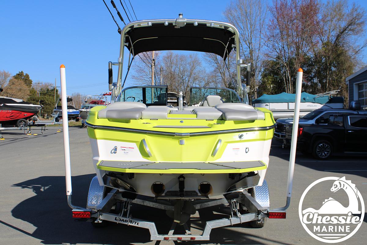 Used 2017 MasterCraft XT21