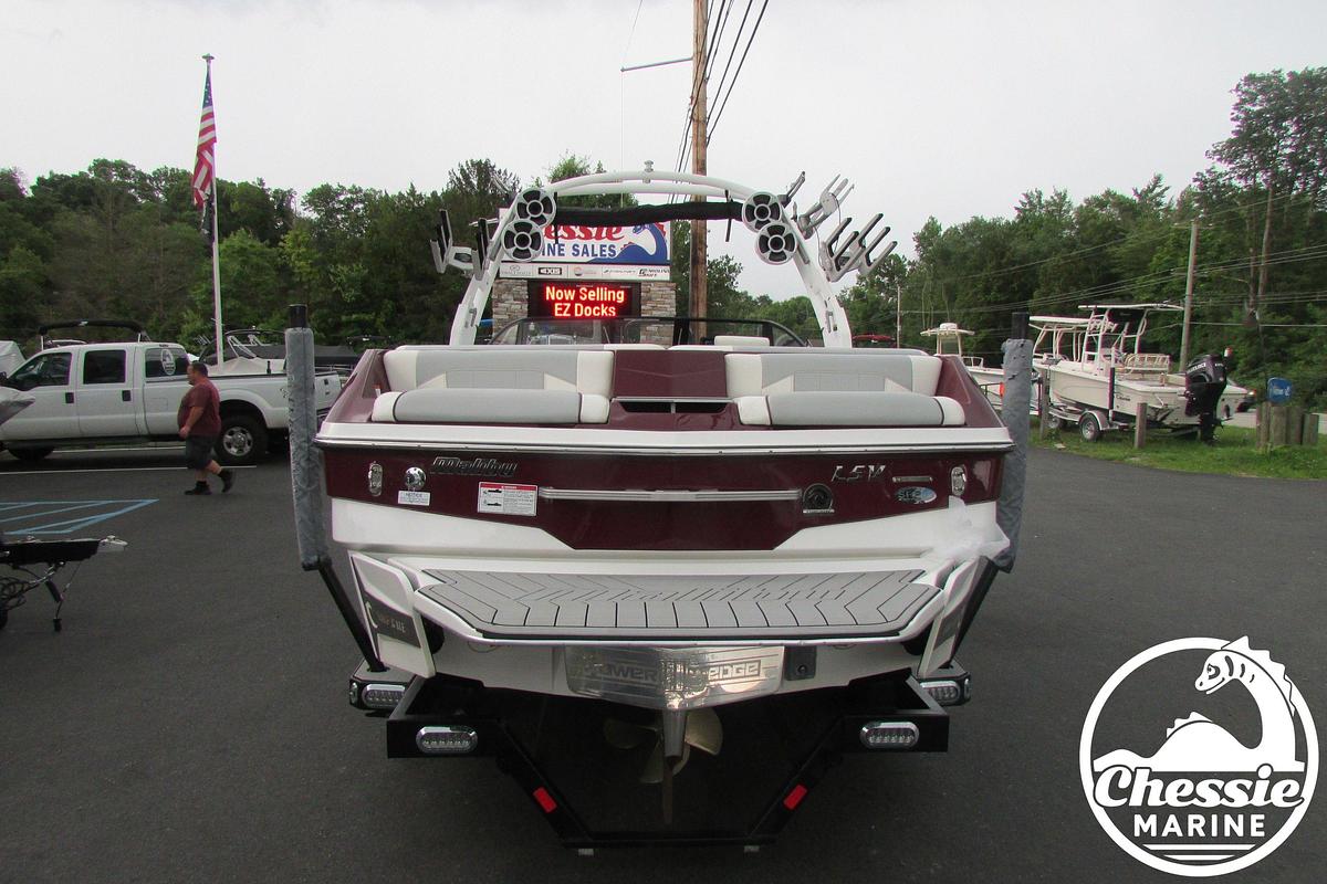 Used 2019 Malibu Wakesetter 25 LSV